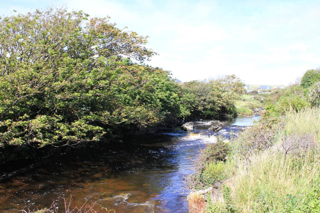 Riverbank Rooms Doolin Exterior foto